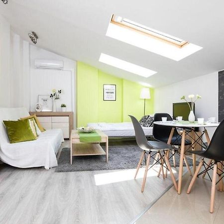Urban Nest Apartments Lazarza 3 Cracovia Exterior foto